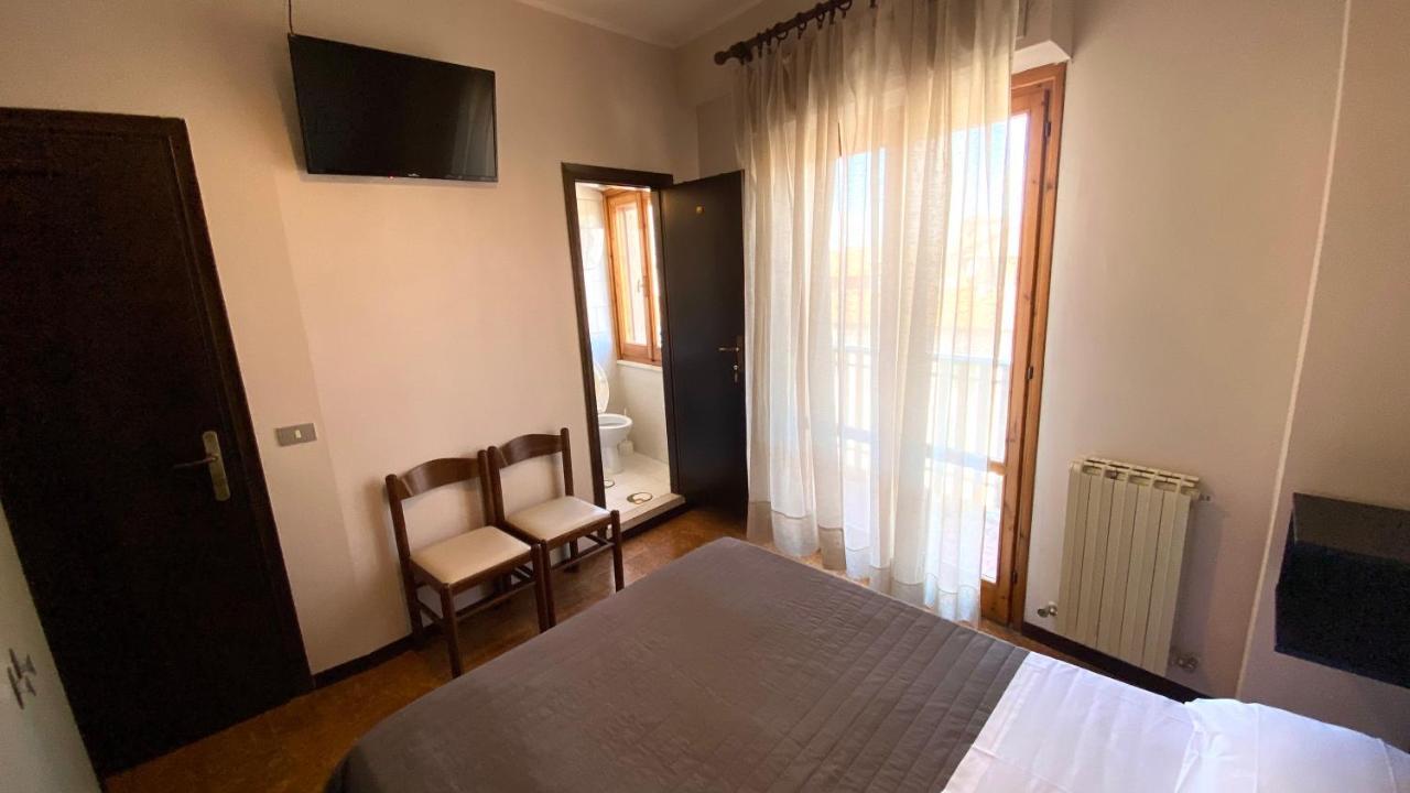 Umbria Green Central Rooms Castiglione del Lago Ngoại thất bức ảnh